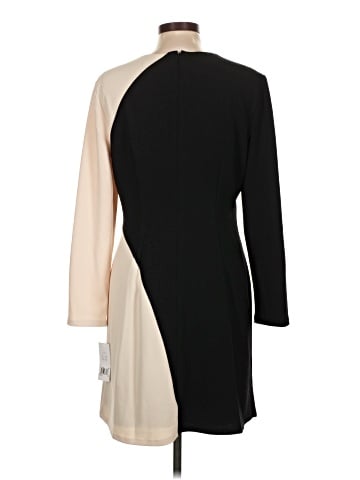 Donna Morgan Casual Dress (view 2)