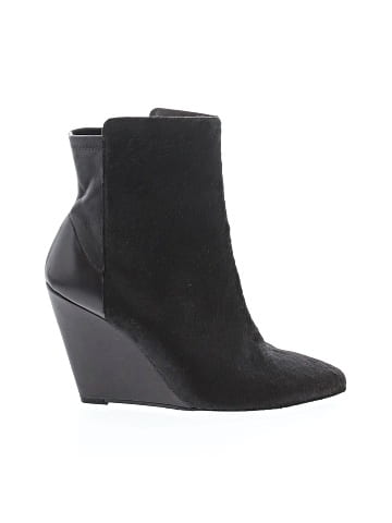 Vince. Ankle Boots (view 1)