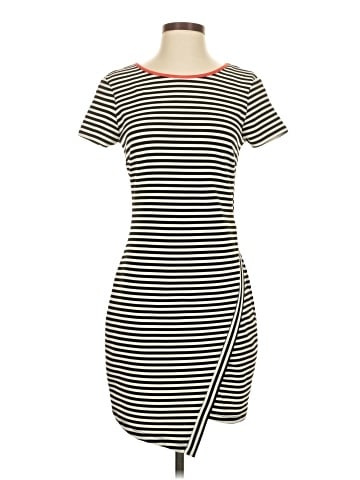 Jodi Kristopher Casual Dress (view 1)