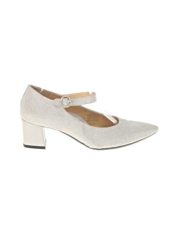 Ara Heels (view 1)