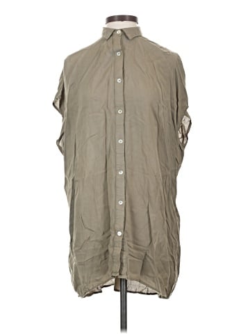 Cy U.S.A. Sleeveless Button-Down Shirt (view 1)