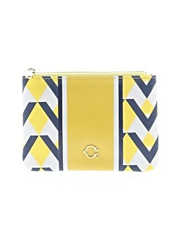 C. Wonder Clutch (view 1)