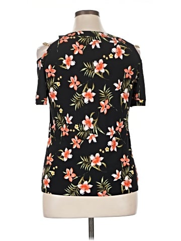 Diana Belle Short Sleeve Blouse (view 2)
