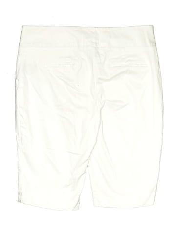 Attention Khaki Shorts (view 2)