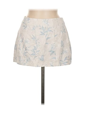 Bershka Casual Skirt (view 1)