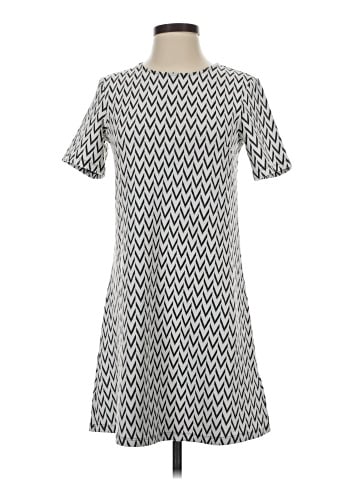 Divided by H&M Casual Dress (view 1)