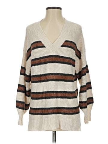 American Eagle Outfitters Pullover Sweater (view 1)