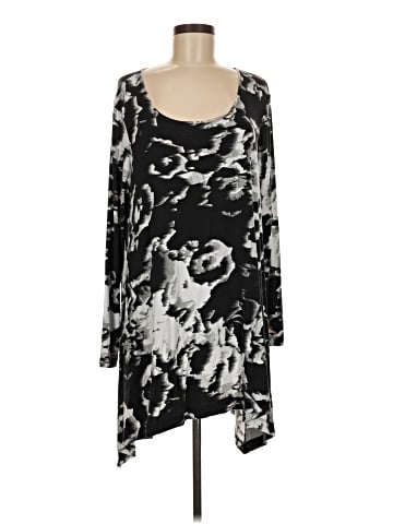 bryn WALKER 3/4 Sleeve T-Shirt (view 1)
