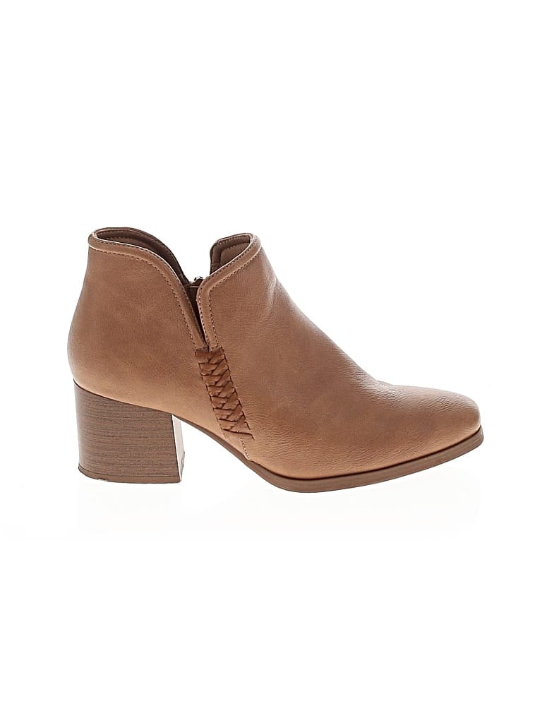 Pre-owned Baretraps Ankle Boots In Brown