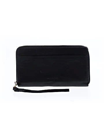 Margot Wallet (view 1)