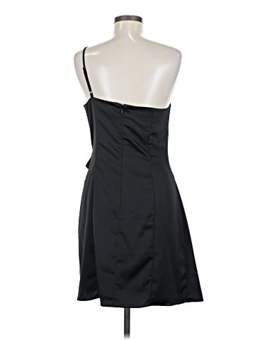 Gianni Bini Cocktail Dress (view 2)