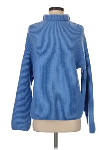 H&M Turtleneck Sweater (view 1)