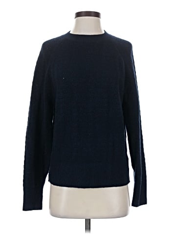 Uniqlo Pullover Sweater (view 1)