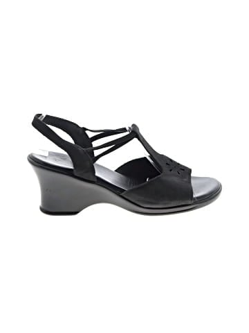 Munro American Sandals (view 1)