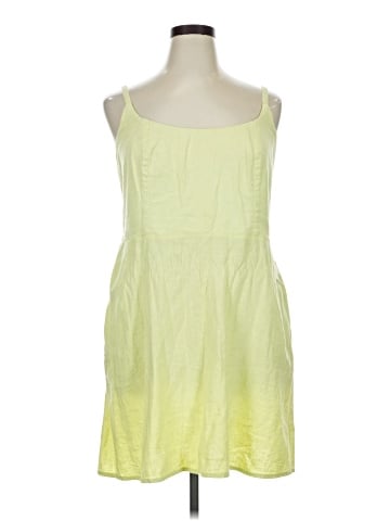 Old Navy Casual Dress (view 1)