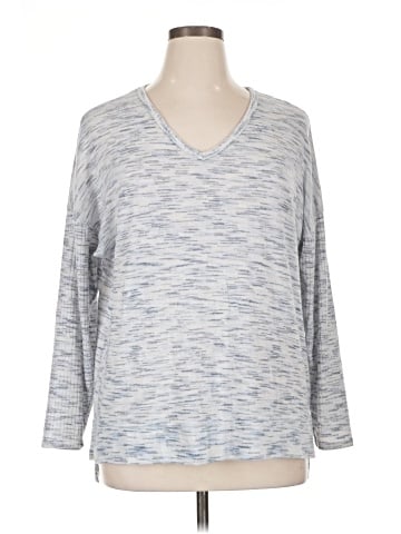 Cupio Pullover Sweater (view 1)