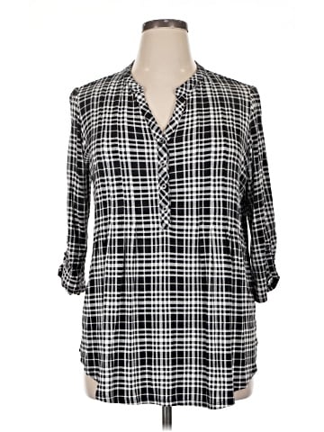 Roz & Ali 3/4 Sleeve Blouse (view 1)