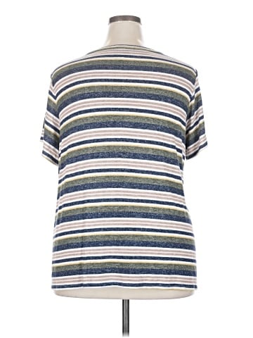 Bobeau Short Sleeve Top (view 2)