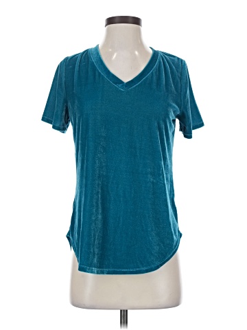 K. Jordan Active T-Shirt (view 1)
