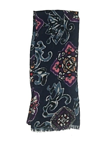 American Eagle Outfitters Scarf (view 2)