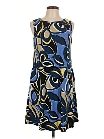 Lily Casual Dress (view 1)