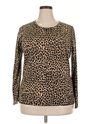Carolyn Taylor Pullover Sweater (view 1)