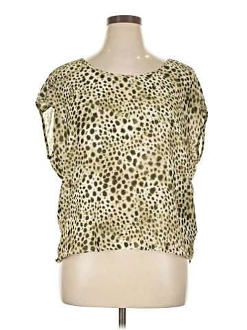 Jennifer Lopez Short Sleeve Top (view 1)