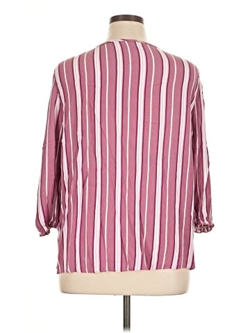 retrology 3/4 Sleeve Blouse (view 2)
