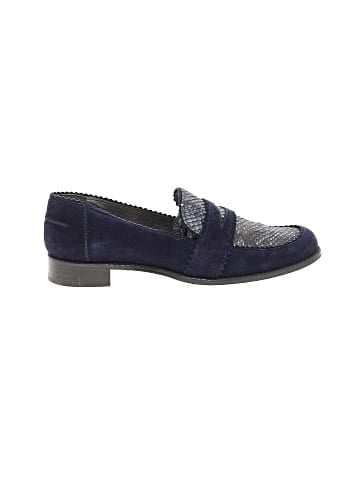 Stuart Weitzman Flats (view 1)