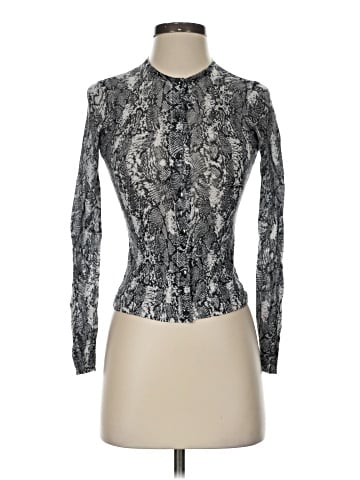 Cache Cardigan (view 1)