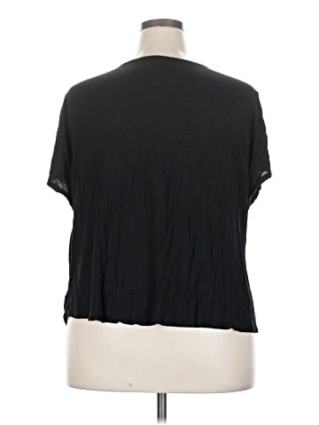 Bobeau Short Sleeve Blouse (view 2)