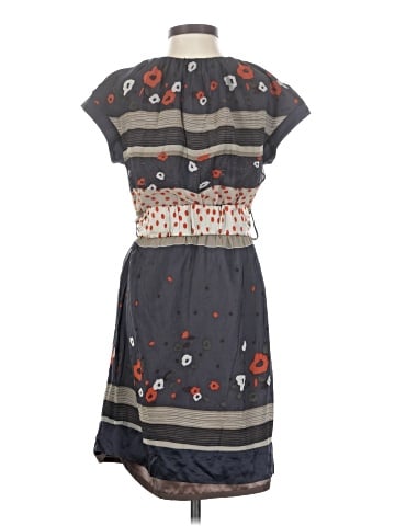 Hanii Y Casual Dress (view 2)