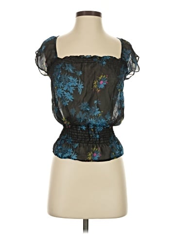 Express Short Sleeve Top (view 1)
