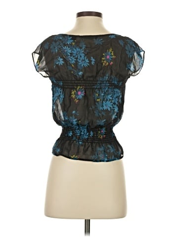 Express Short Sleeve Top (view 2)