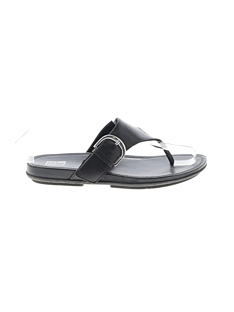 Pre-owned Fitflop Flip Flops In Black