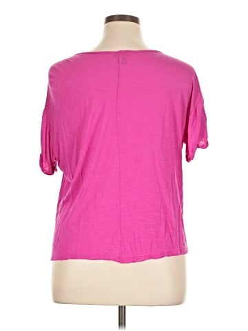 Wet Seal Short Sleeve T-Shirt (view 2)