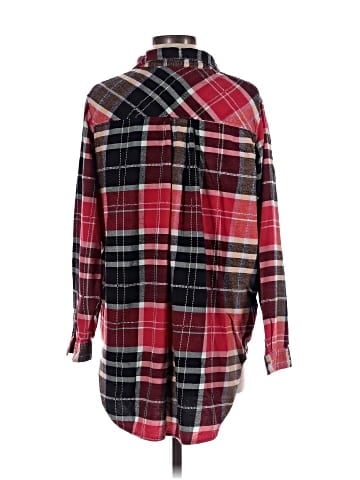 BDG Long Sleeve Button-Down Shirt (view 2)