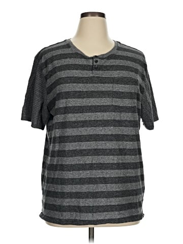 On The Byas Short Sleeve Top (view 1)
