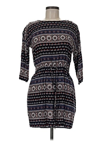 Love 21 Casual Dress (view 1)