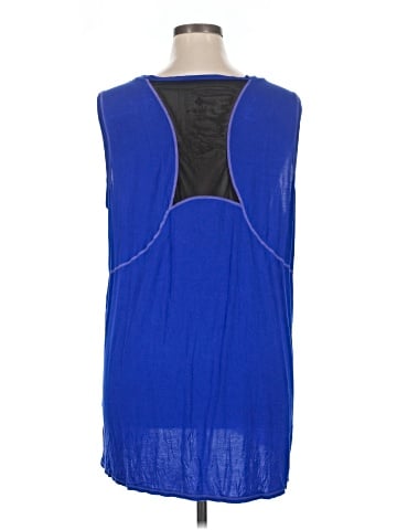 rise Sleeveless Top (view 2)