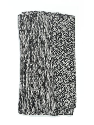 New York & Company Scarf (view 2)