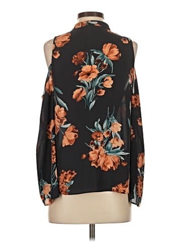Everly Sleeveless Blouse (view 2)