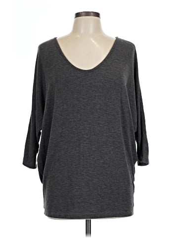 Laila Jayde 3/4 Sleeve T-Shirt (view 1)