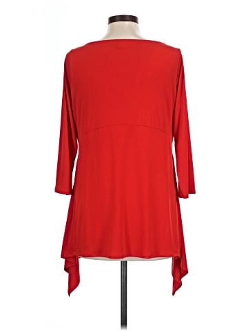 Sunny Leigh 3/4 Sleeve Top (view 2)