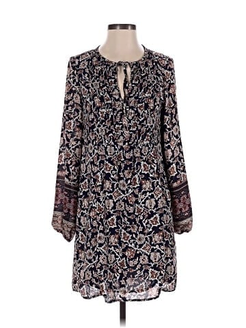 fleur bleue Casual Dress (view 1)
