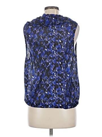 Demi Lovato Fabletics Vest (view 2)