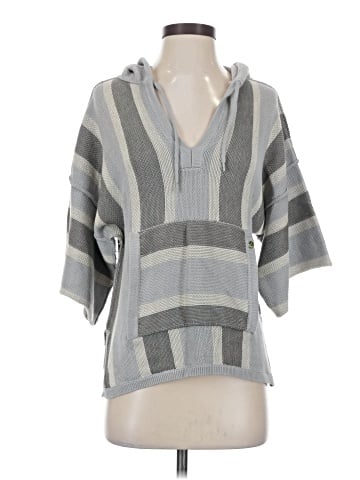 Ever Poncho (view 1)
