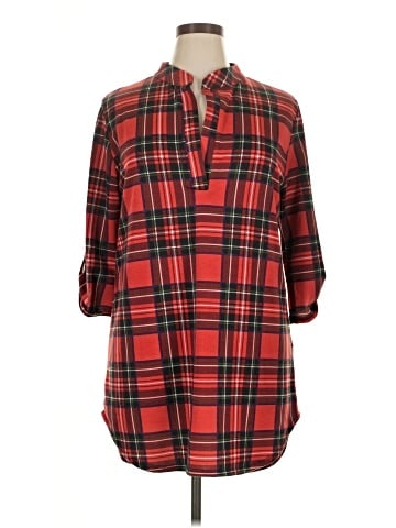 Egy California 3/4 Sleeve Button-Down Shirt (view 1)
