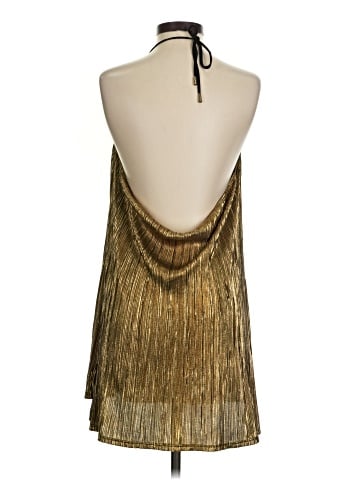 Donna Mizani Sleeveless Blouse (view 2)