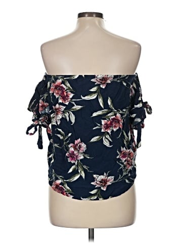 Gypsies & Moondust Short Sleeve Blouse (view 2)